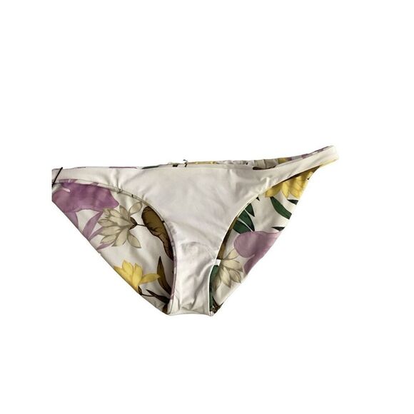 Vitamin A By Amahlia Stevens - Picture 6 of 10